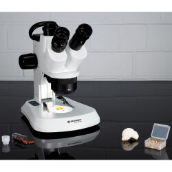 Bresser Analyth STR Trino 10x - 40x trinoculary stereo microscope - 3